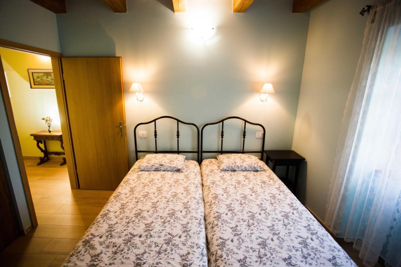Apartma Baladur Brezovica pri Gradinu Екстериор снимка